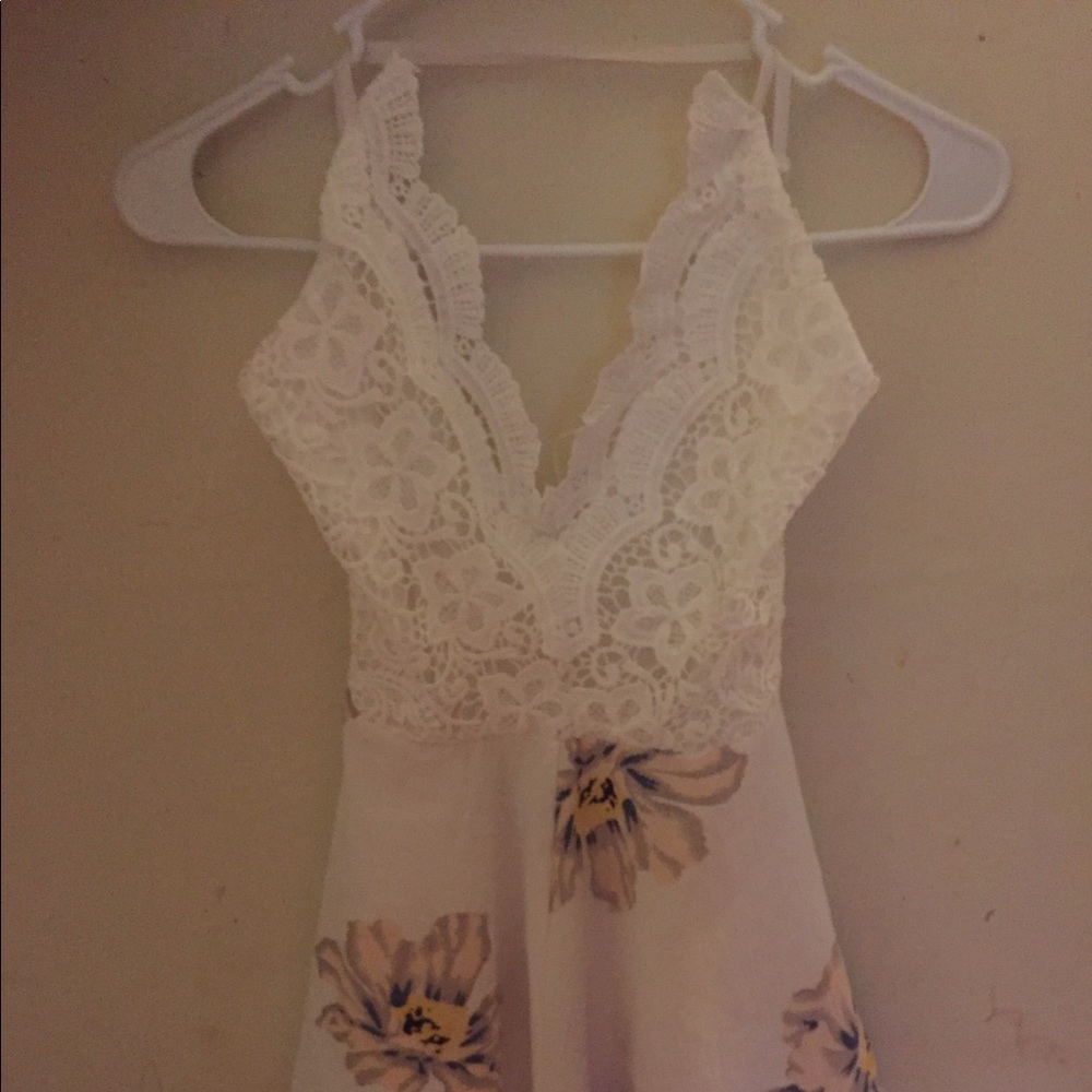 1 small available - Picture 6 of 7